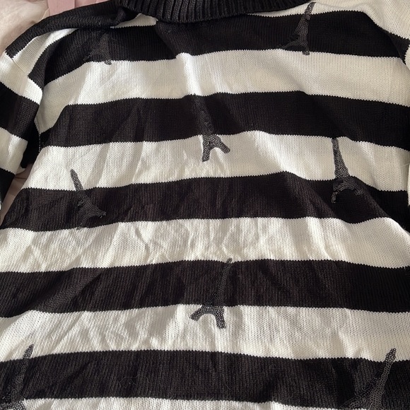 NWOT Karl Lagerfeld Oversized Eiffel Tower Sequined Sweater Black & White XL - Picture 3 of 4